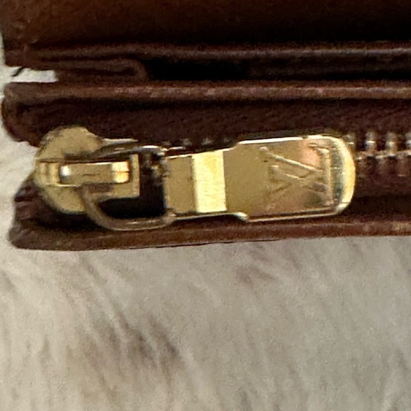 Louis Vuitton Monogram Brown Wallet Authentic EUC - Picture 8 of 14